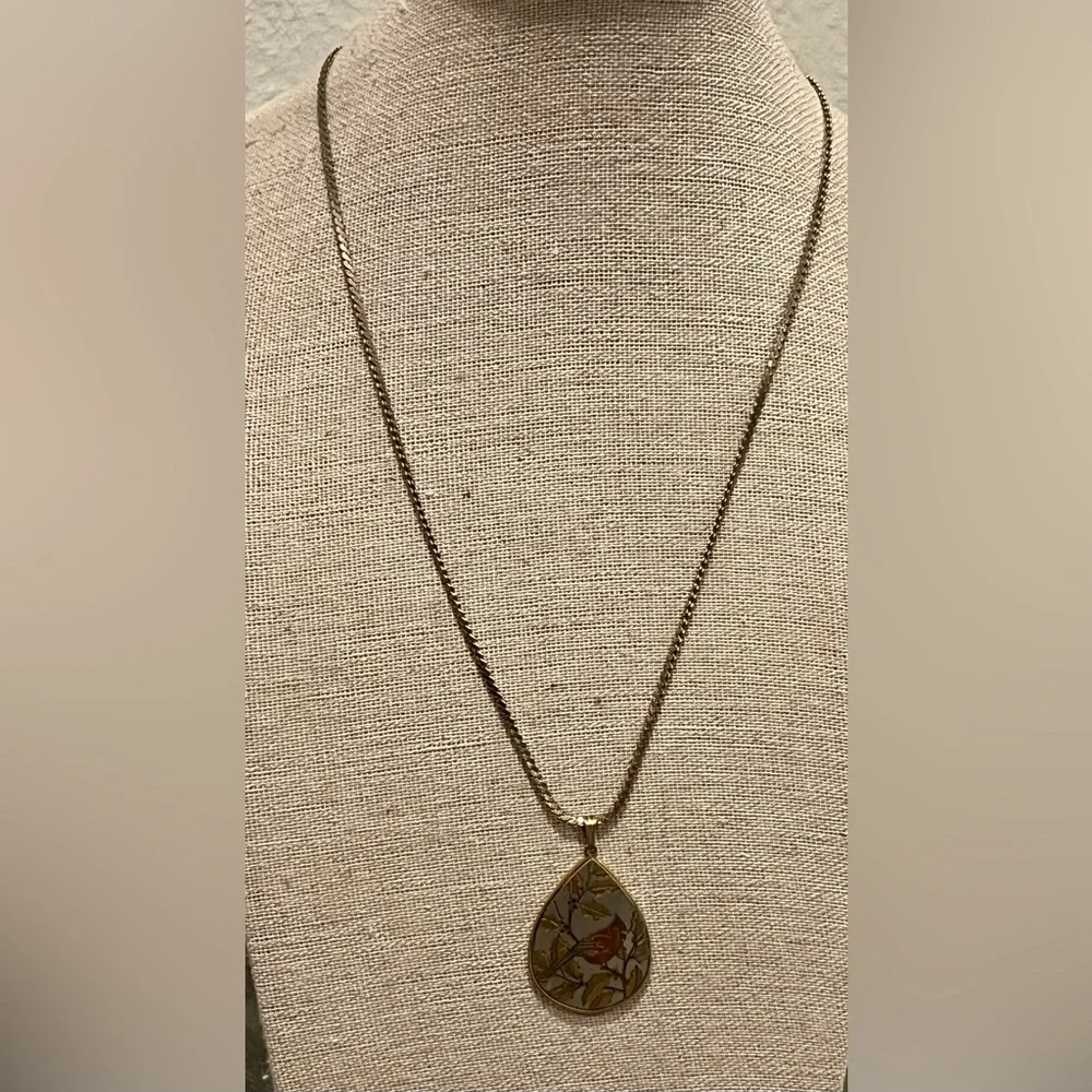 vintage Reed & Barton Damascene cardinal bird design necklace - Picture 4 of 4